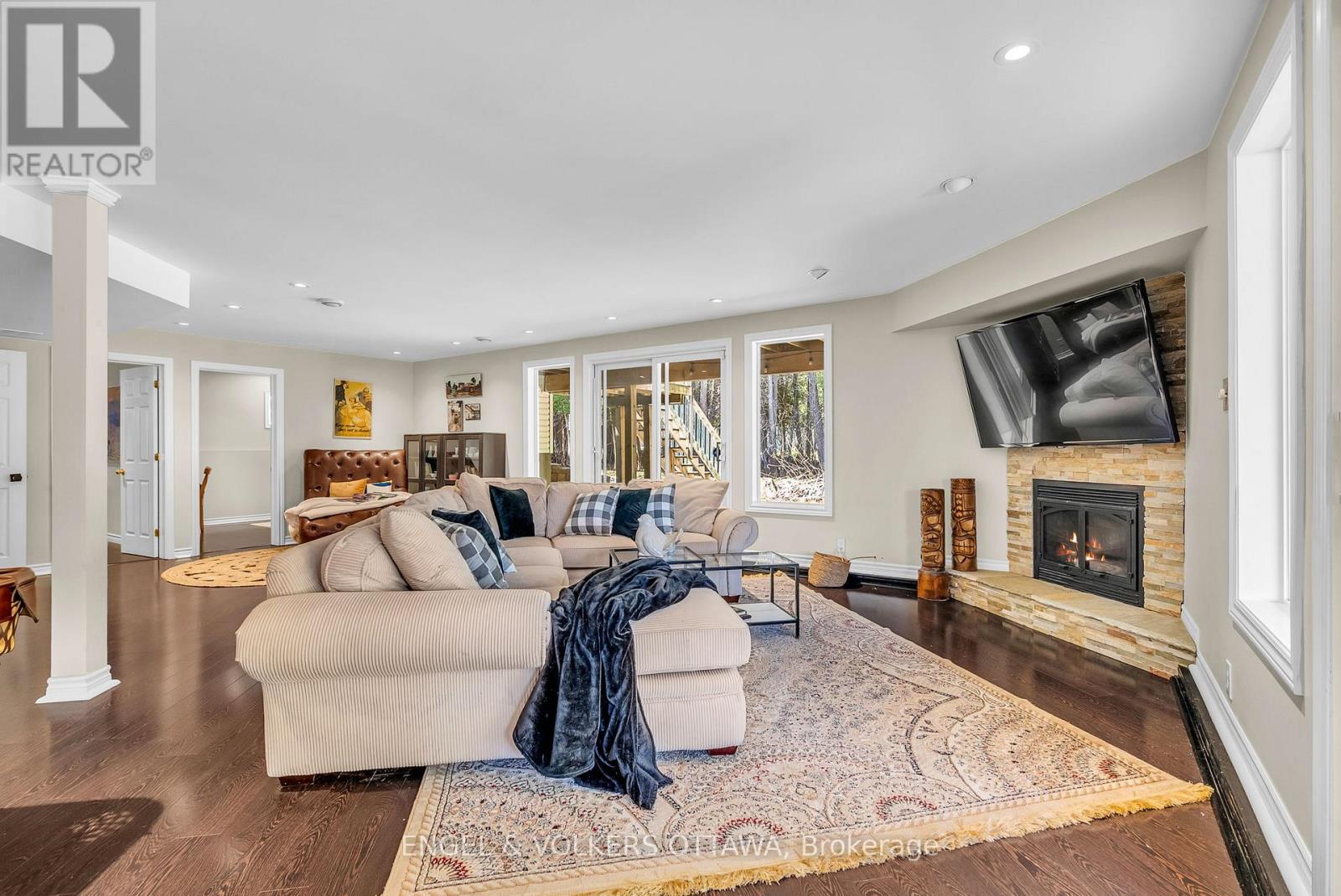 7359 Marcella Drive, Ottawa, Ontario  K4P 1P7 - Photo 30 - X12149270
