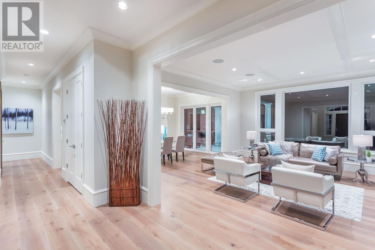 Property at 1054 MAGNOLIA WAY image 5