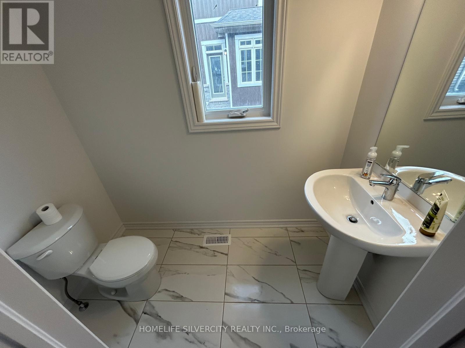 99 Conboy Drive, Erin, Ontario  N0B 1T0 - Photo 13 - X12148024