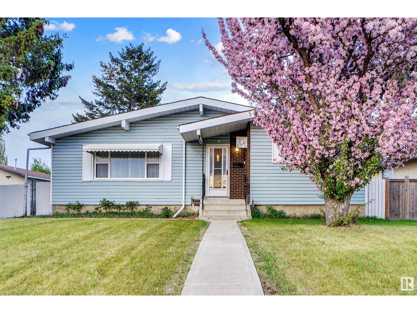 14015 74 ST NW, Edmonton, Alberta