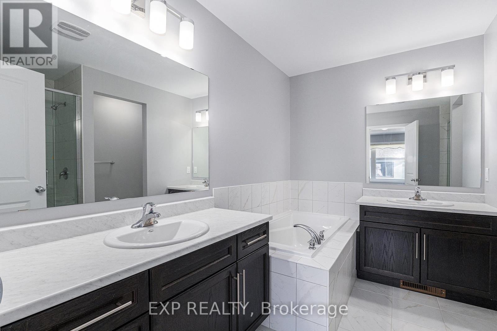 379 Cope Drive, Ottawa, Ontario  K2V 0P7 - Photo 32 - X12132880