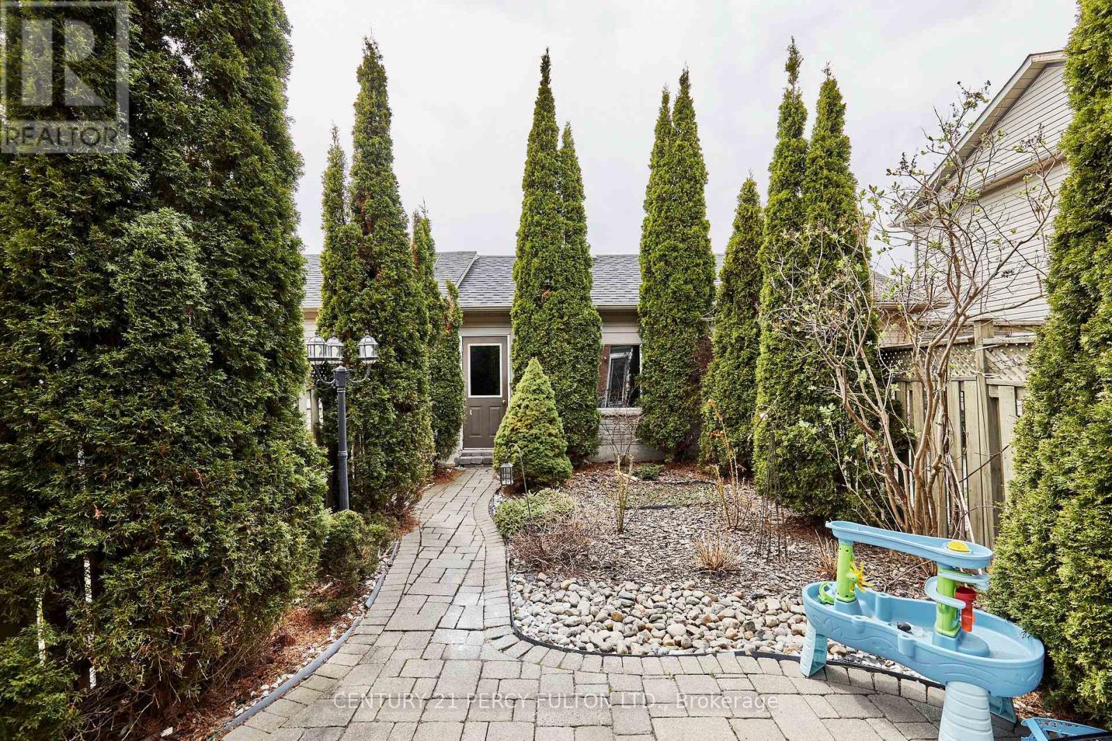 130 Walkerville Road, Markham (Cornell), Ontario  L6B 1B6 - Photo 37 - N12149261