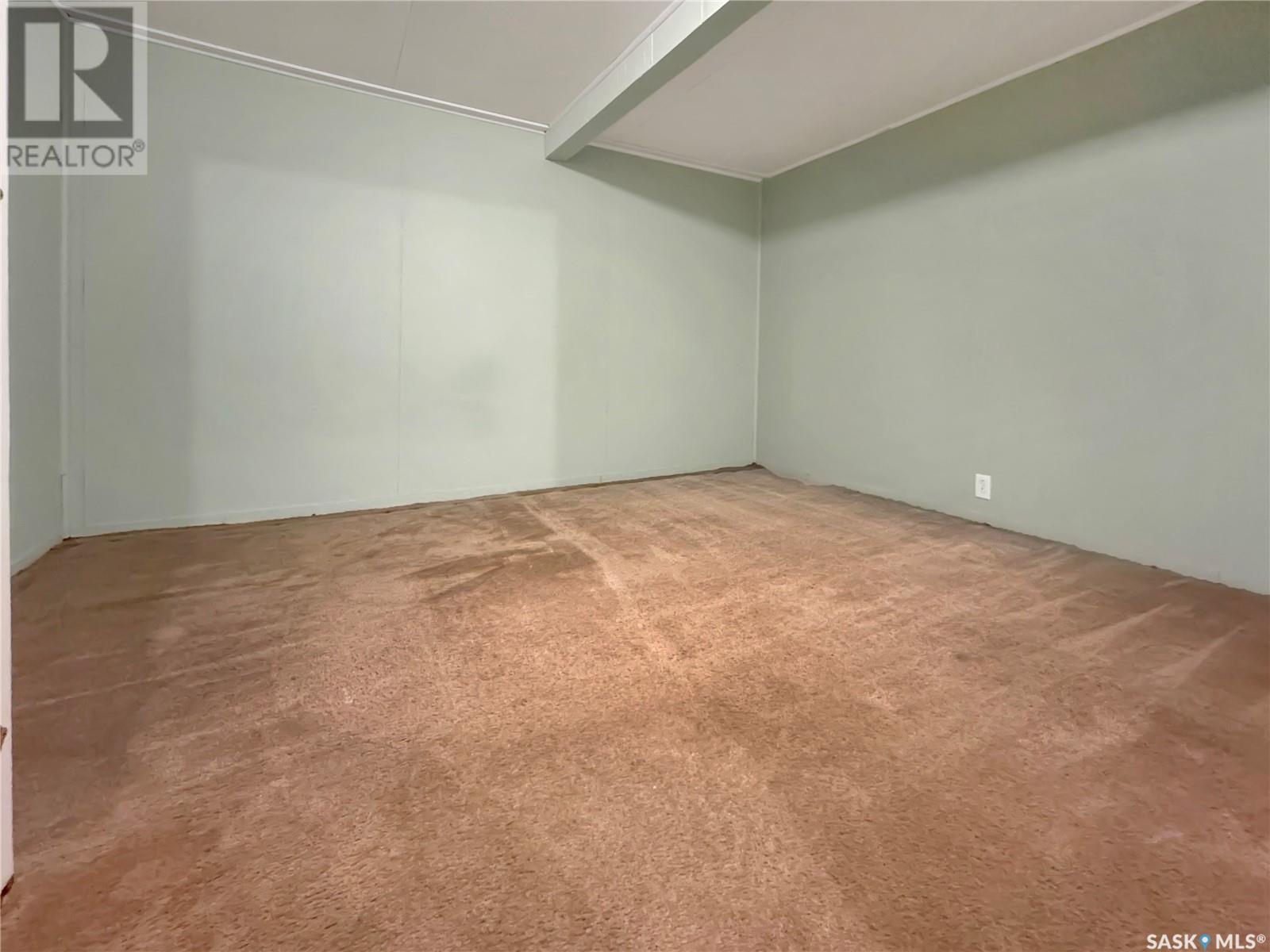 1441 103rd Street, North Battleford, Saskatchewan  S9A 1L2 - Photo 13 - SK992275
