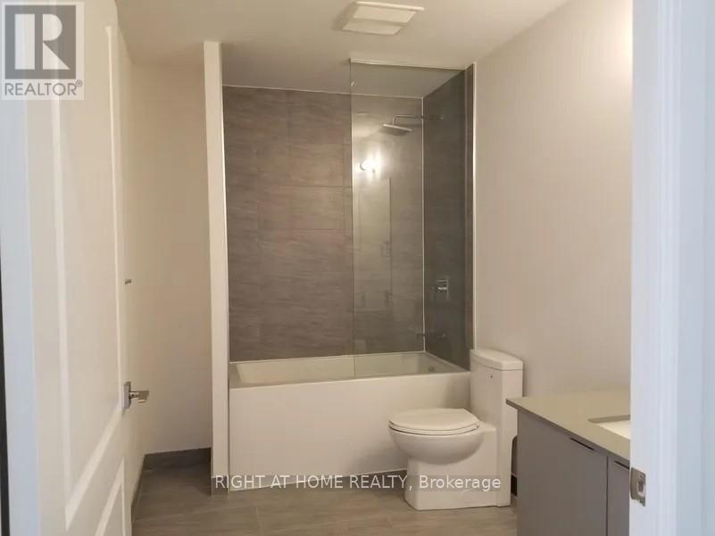 307 - 297 Oak Walk Drive, Oakville (Ro River Oaks), Ontario  L6H 3R6 - Photo 10 - W12149271