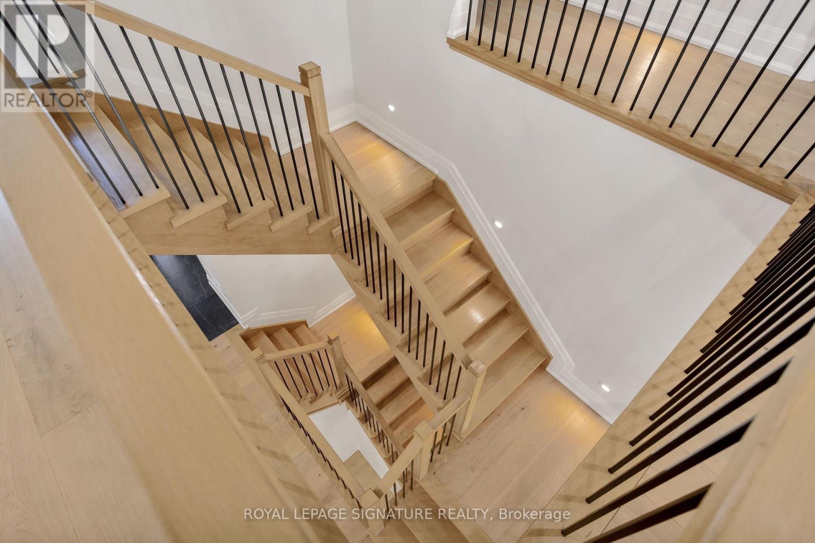 20 Ashford Drive, Toronto, Ontario  M9B 5W8 - Photo 38 - W12141361