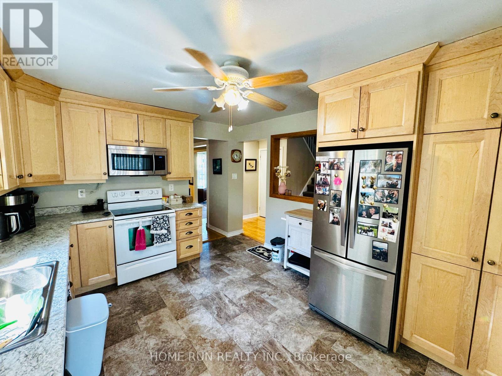 131 Shearer Crescent, Ottawa, Ontario  K2L 3V9 - Photo 7 - X12129725