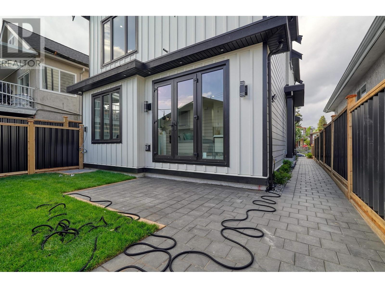 2 3216 Venables Street, Vancouver, British Columbia  V5K 2S6 - Photo 22 - R3002868