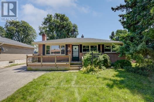 1805 Whitehall Drive, London East, Ontario  N5W 1Z2 - Photo 1 - X12149312