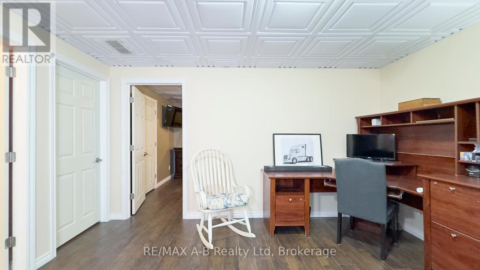 87 Napier Street, West Perth, Ontario  N0K 1N0 - Photo 35 - X12149298