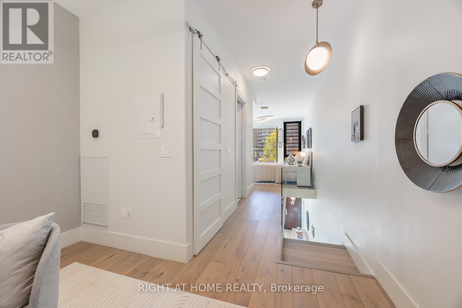 129 - 39 Queens Quay E, Toronto (Waterfront Communities), Ontario  M5E 0A5 - Photo 28 - C12149288