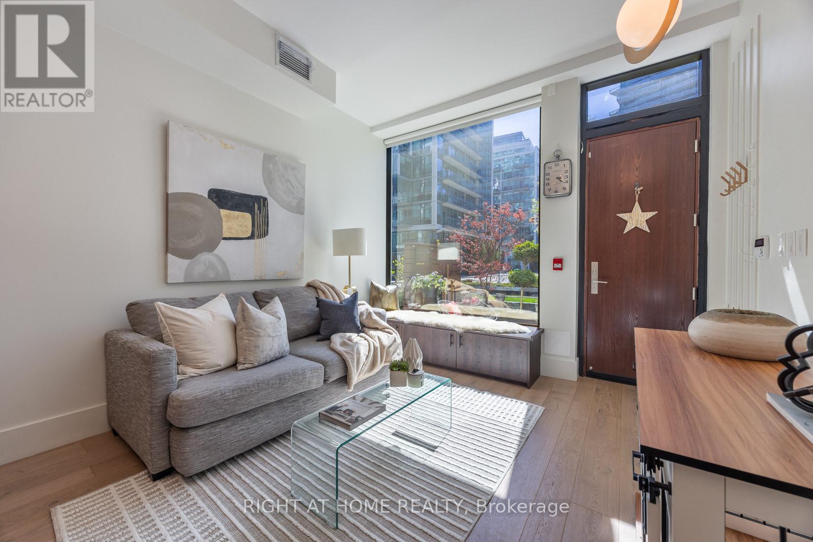 Property at 129 - 39 QUEENS QUAY E image 3