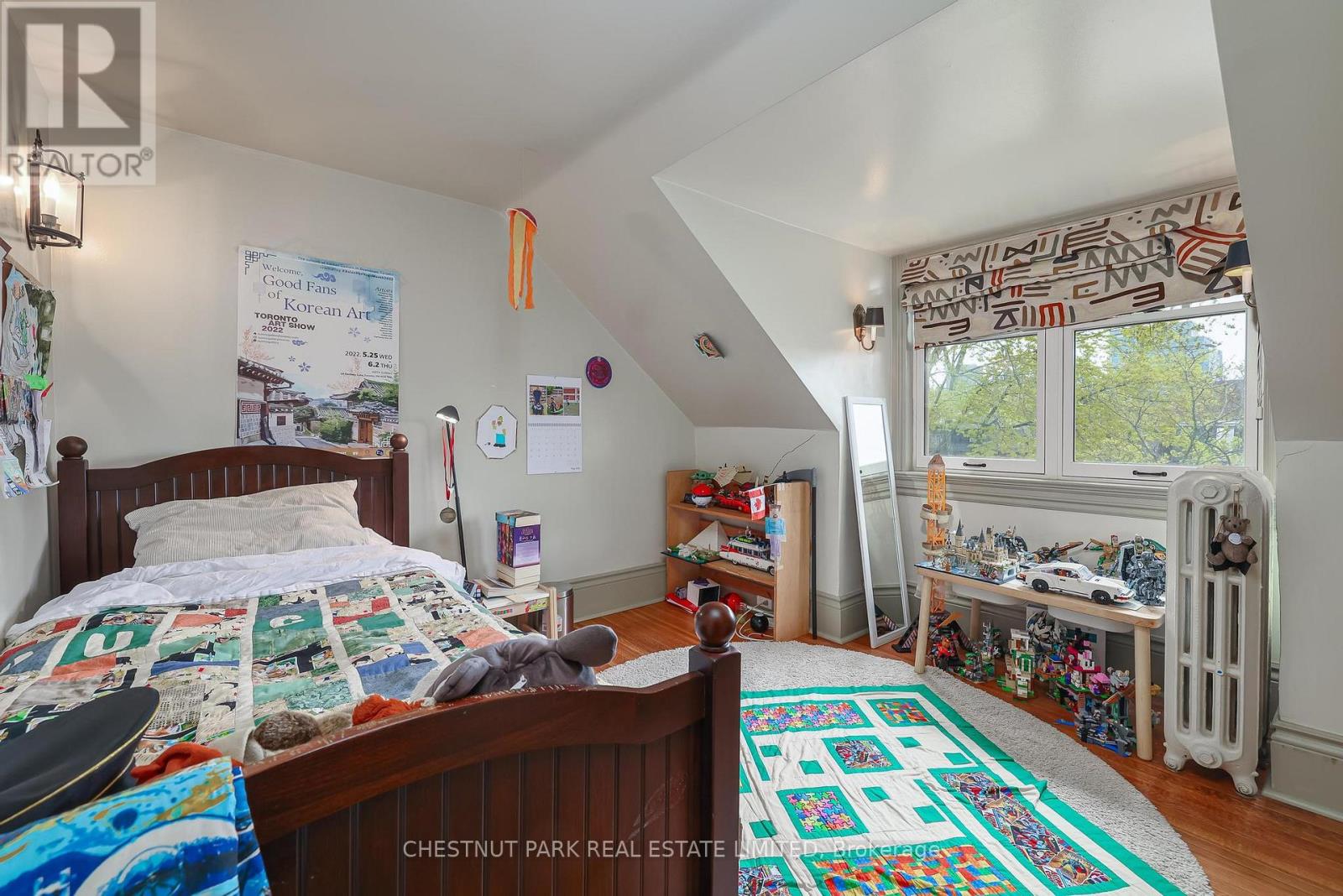 15 Mcmaster Avenue, Toronto, Ontario  M4V 1A8 - Photo 24 - C12149314