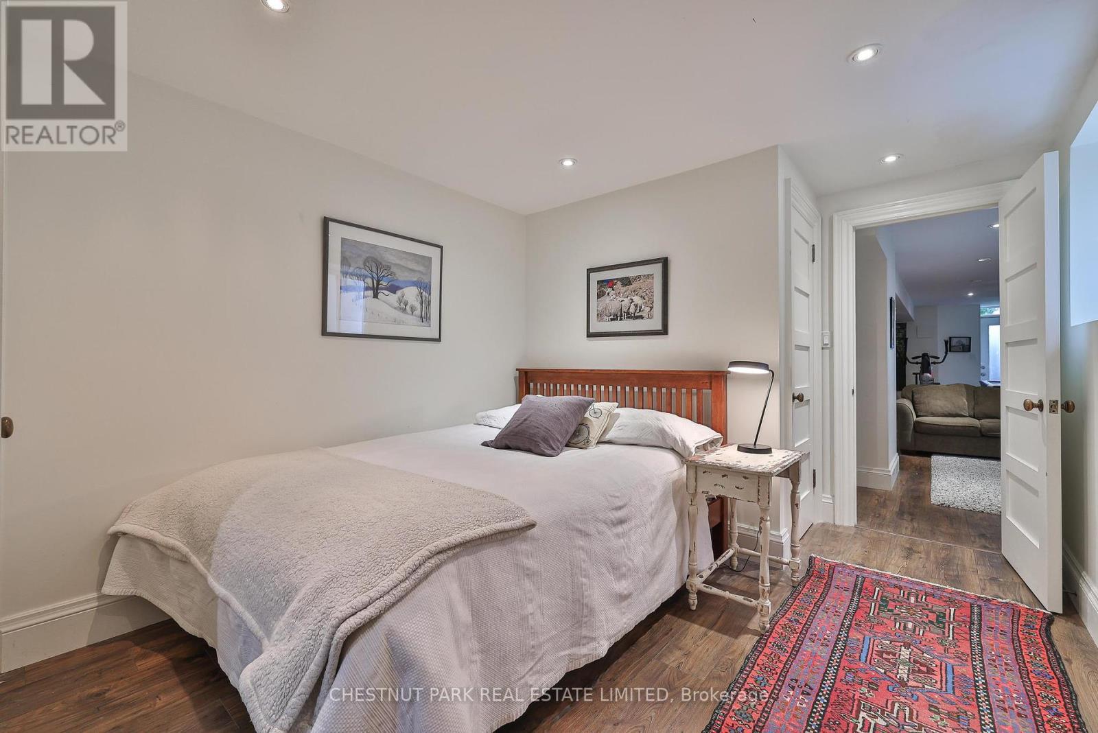 15 Mcmaster Avenue, Toronto, Ontario  M4V 1A8 - Photo 28 - C12149314