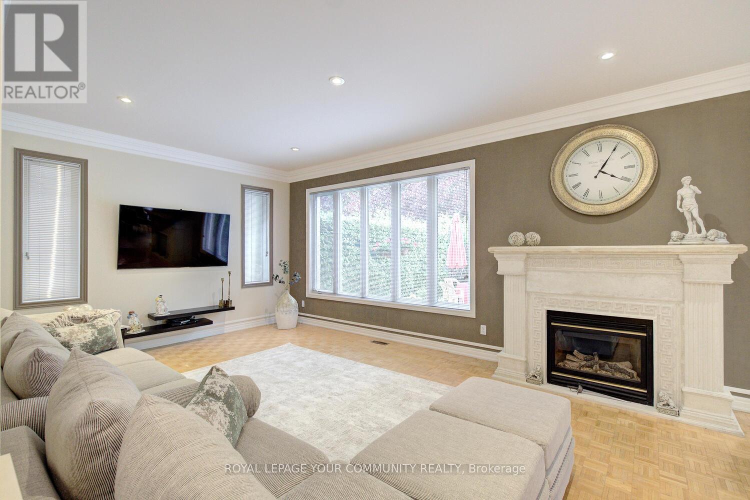 119 Thornhill Woods Drive, Vaughan, Ontario  L4J 8R5 - Photo 25 - N12149274