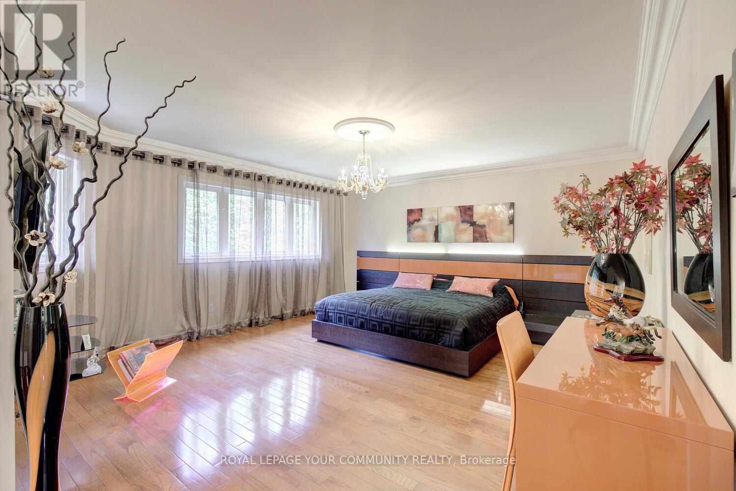 119 Thornhill Woods Drive, Vaughan, Ontario  L4J 8R5 - Photo 33 - N12149274