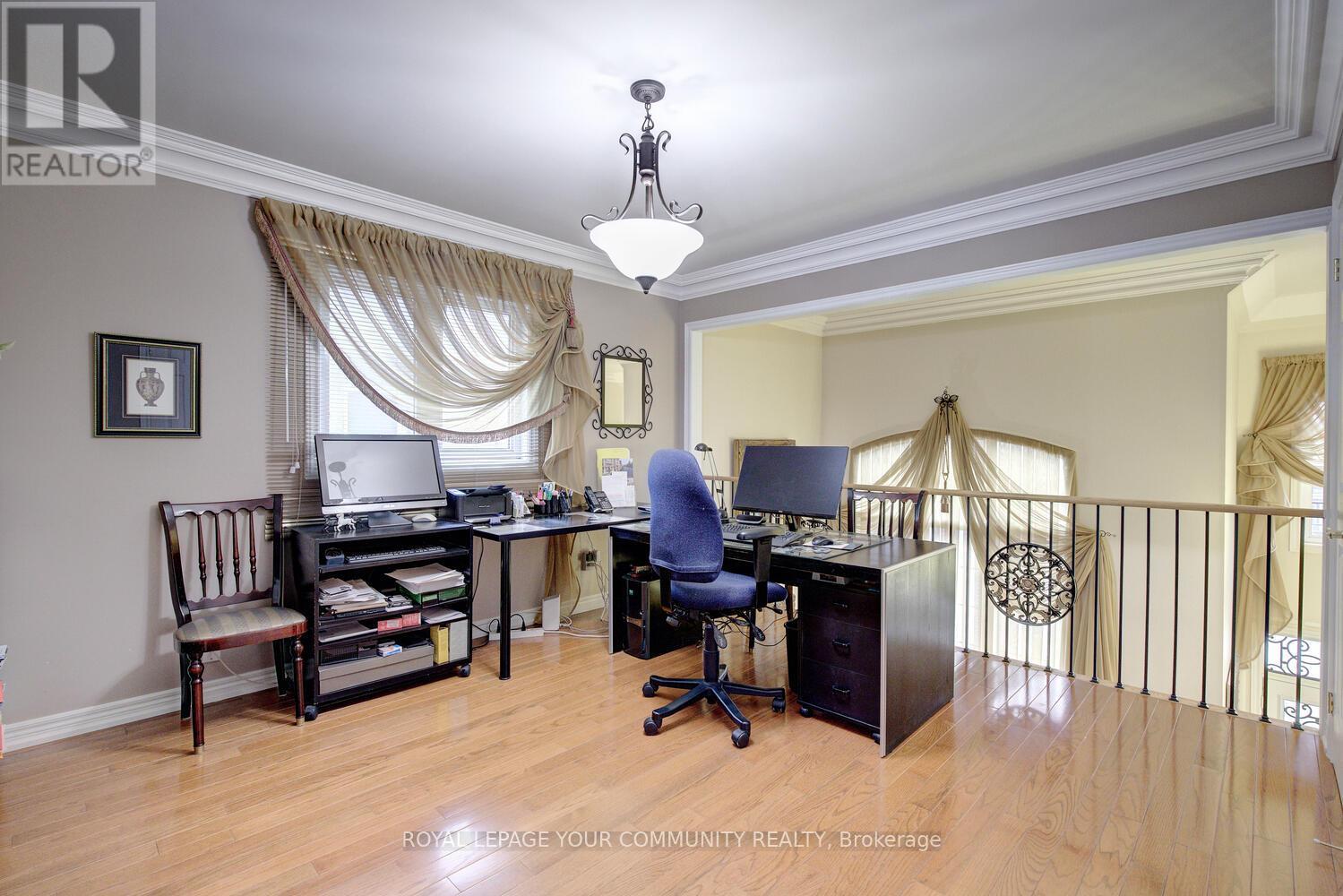 119 Thornhill Woods Drive, Vaughan, Ontario  L4J 8R5 - Photo 41 - N12149274