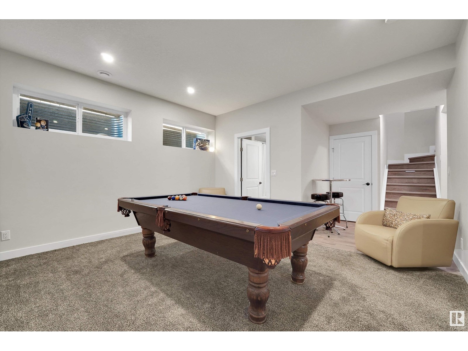 Property at 24 EDINBURGH CO N image 3
