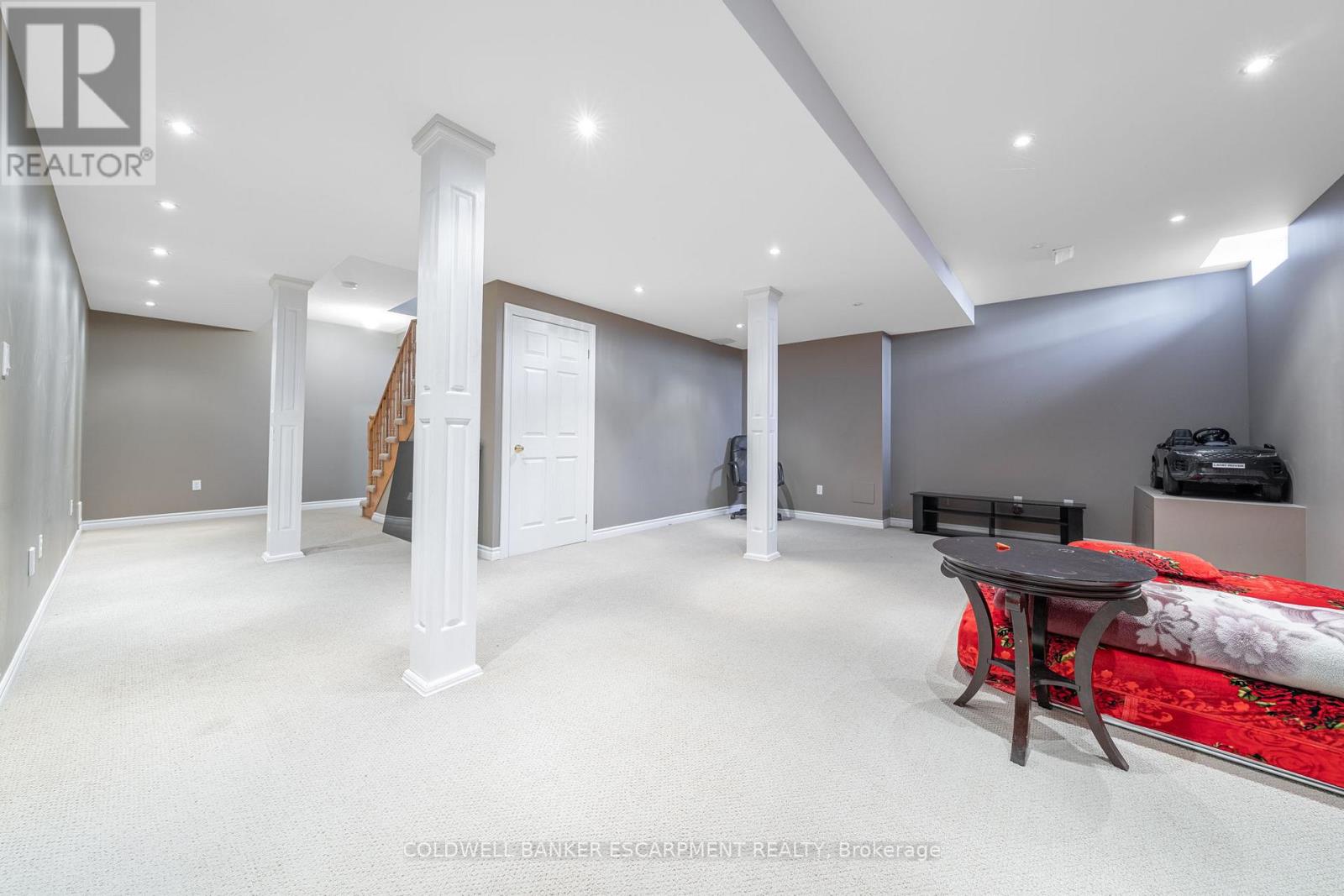 39 Hurst Street, Halton Hills, Ontario  L7J 2Z8 - Photo 33 - W12149277