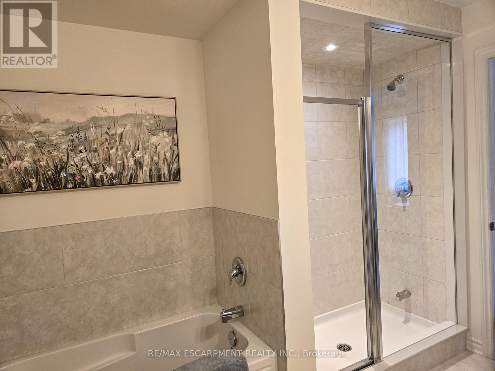 118 - 305 Garner Road W, Hamilton, Ontario  L9G 3K9 - Photo 15 - X12149296