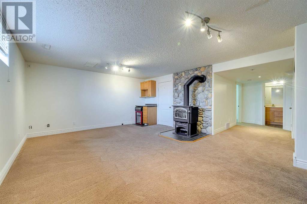9 Falcon Ridge Drive, Sylvan Lake, Alberta  T4S 1Z2 - Photo 21 - A2212619