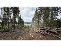 5259 MACKAY CRESCENT
