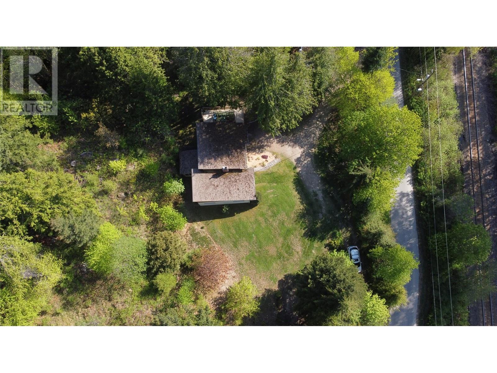 1706 Bealby Road, Nelson, BC V1L3E2