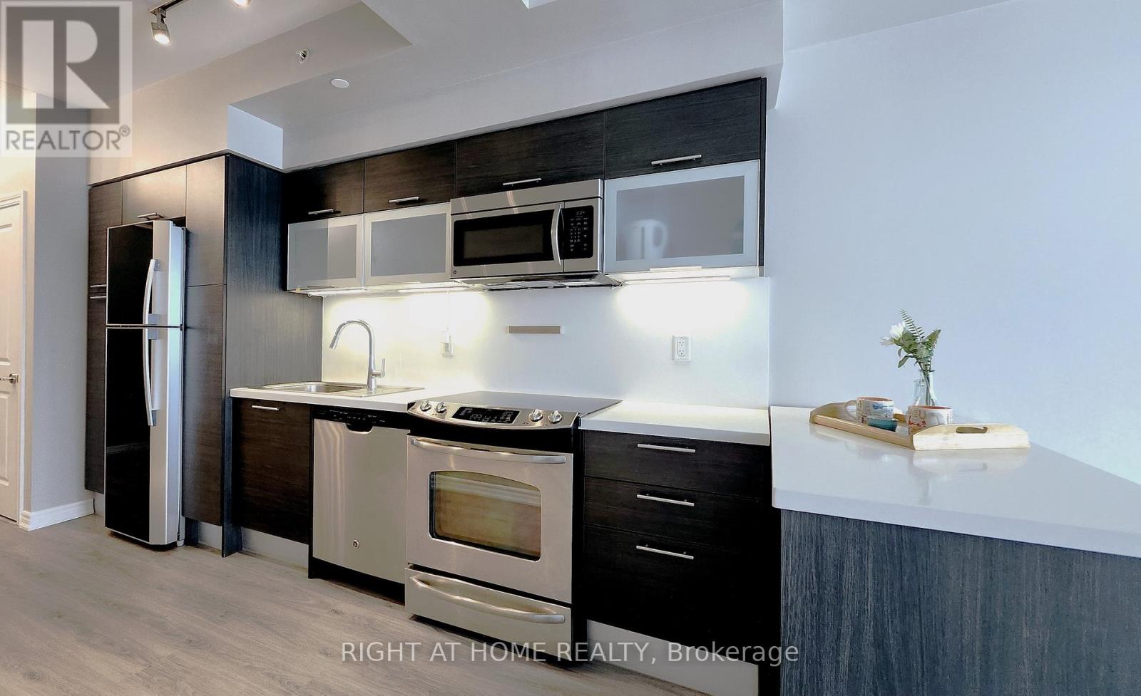 3901 - 386 Yonge Street, Toronto, Ontario  M5B 0A5 - Photo 12 - C12136978