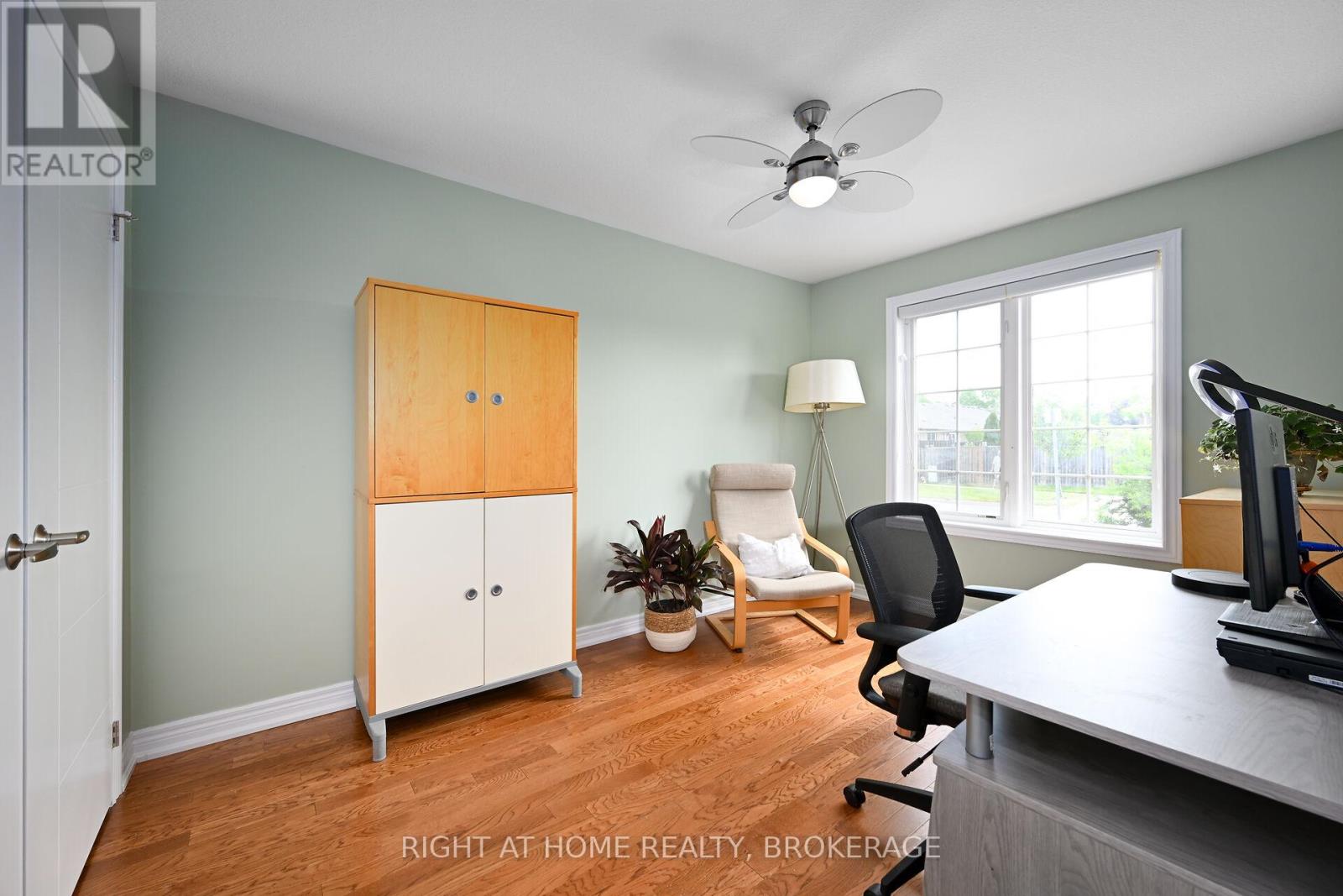 28 Woodburn Avenue, St. Catharines, Ontario  L2P 0B8 - Photo 37 - X12149337