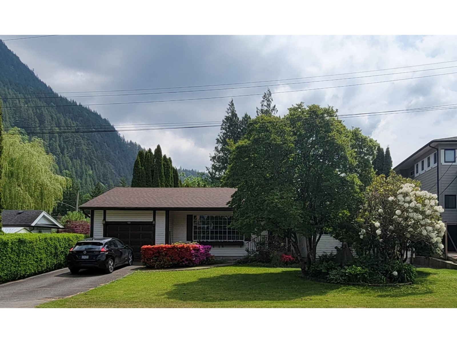 420 Bear Avenue, Harrison Hot Springs, Harrison Hot Springs, British Columbia  V0M 1K0 - Photo 2 - R3002772