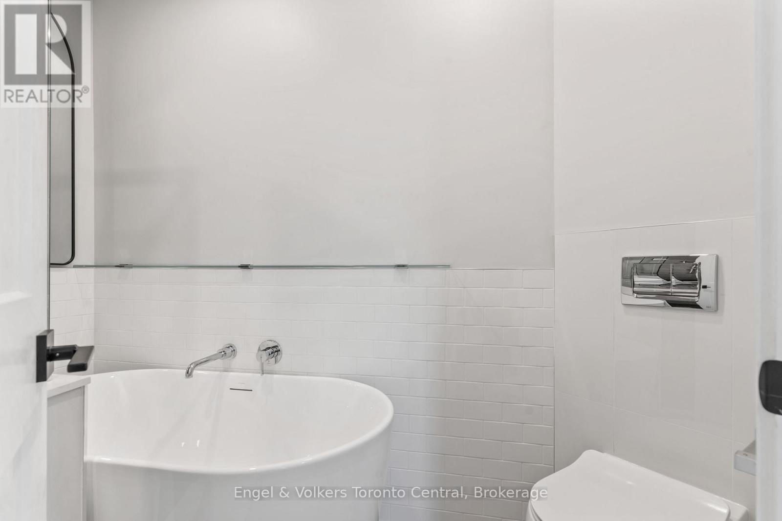 57 Crawford Street, Chatsworth, Ontario  N0H 1G0 - Photo 22 - X12149351
