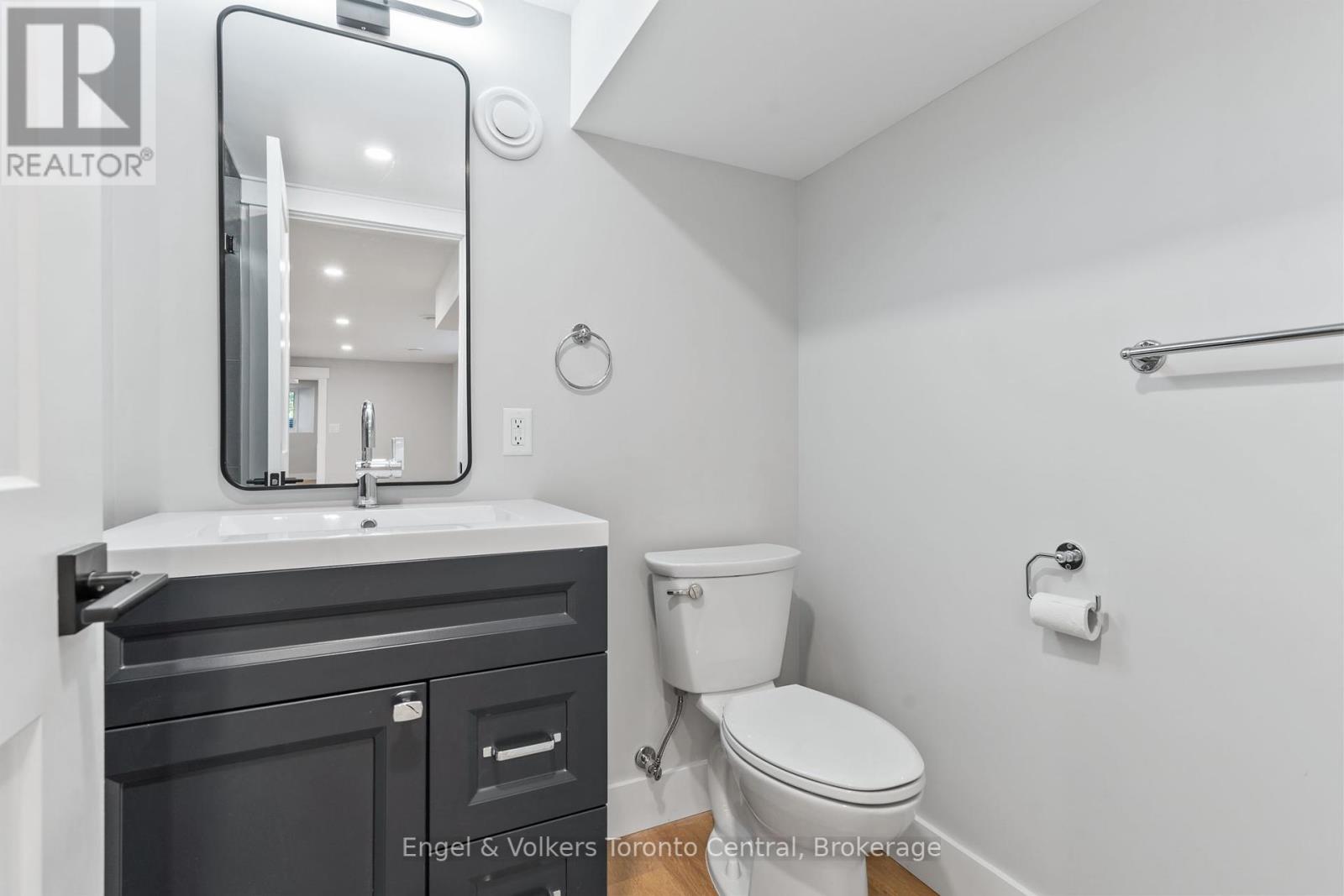57 Crawford Street, Chatsworth, Ontario  N0H 1G0 - Photo 33 - X12149351