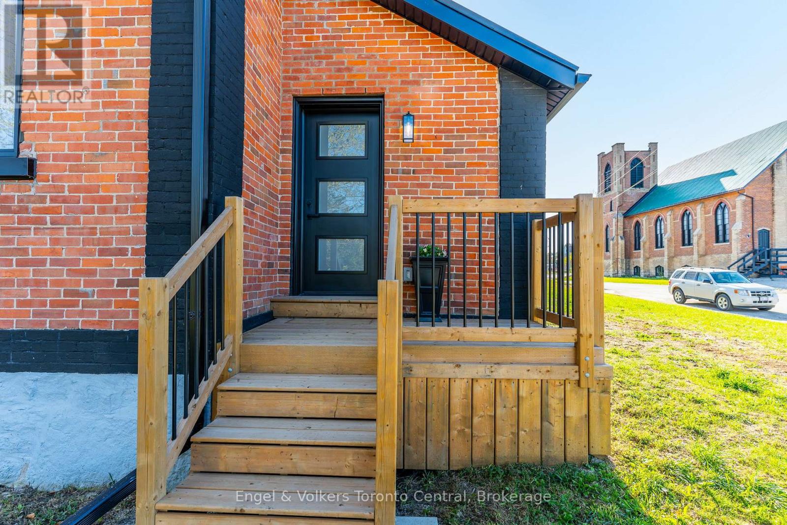 57 Crawford Street, Chatsworth, Ontario  N0H 1G0 - Photo 43 - X12149351