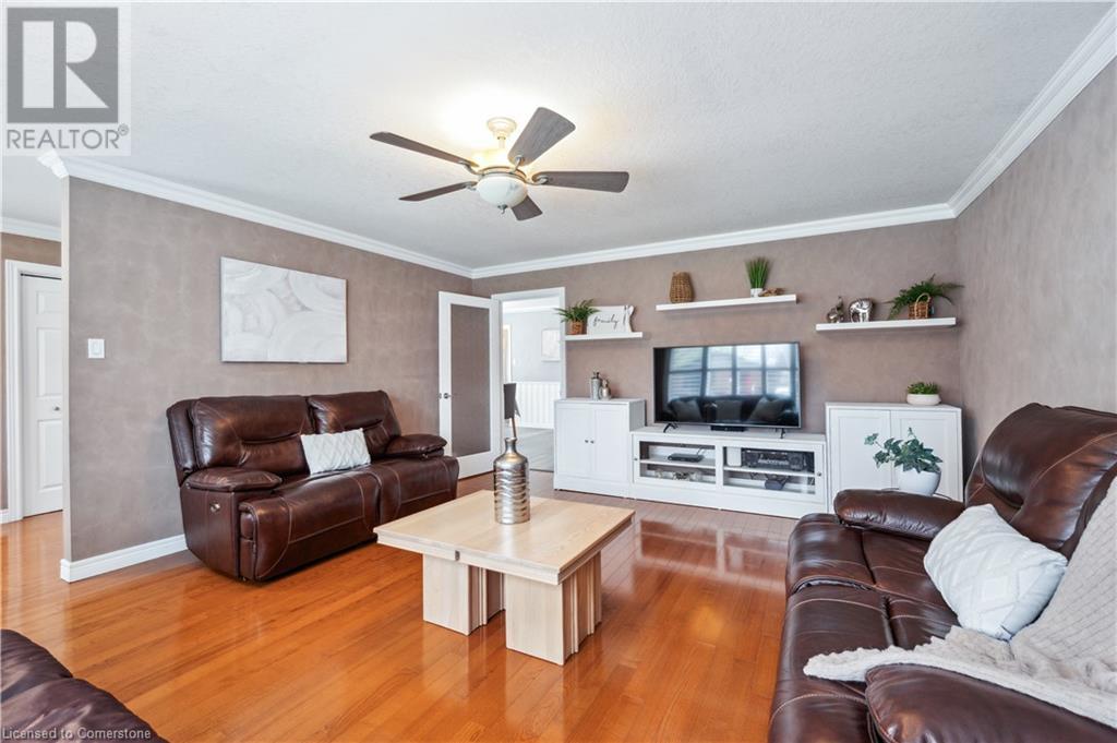 Photo 9 of 46 for 108 Cantley Crescent