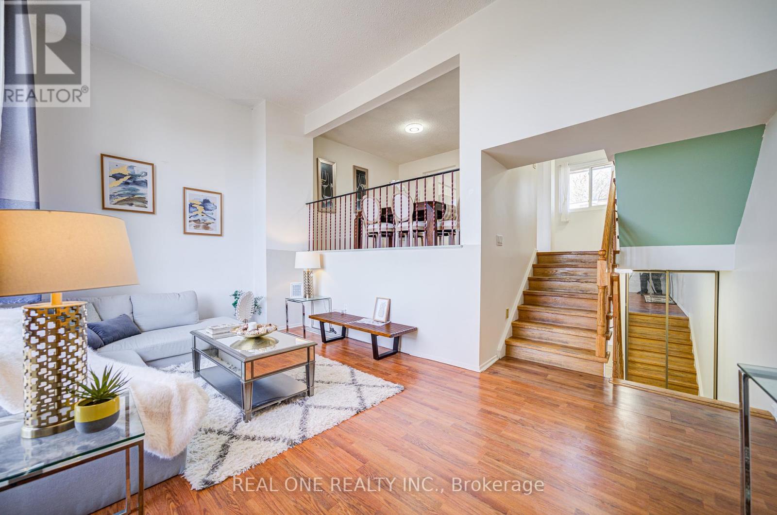 8 Rusty Crest Way, Toronto, Ontario  M2J 2Y4 - Photo 7 - C12149347