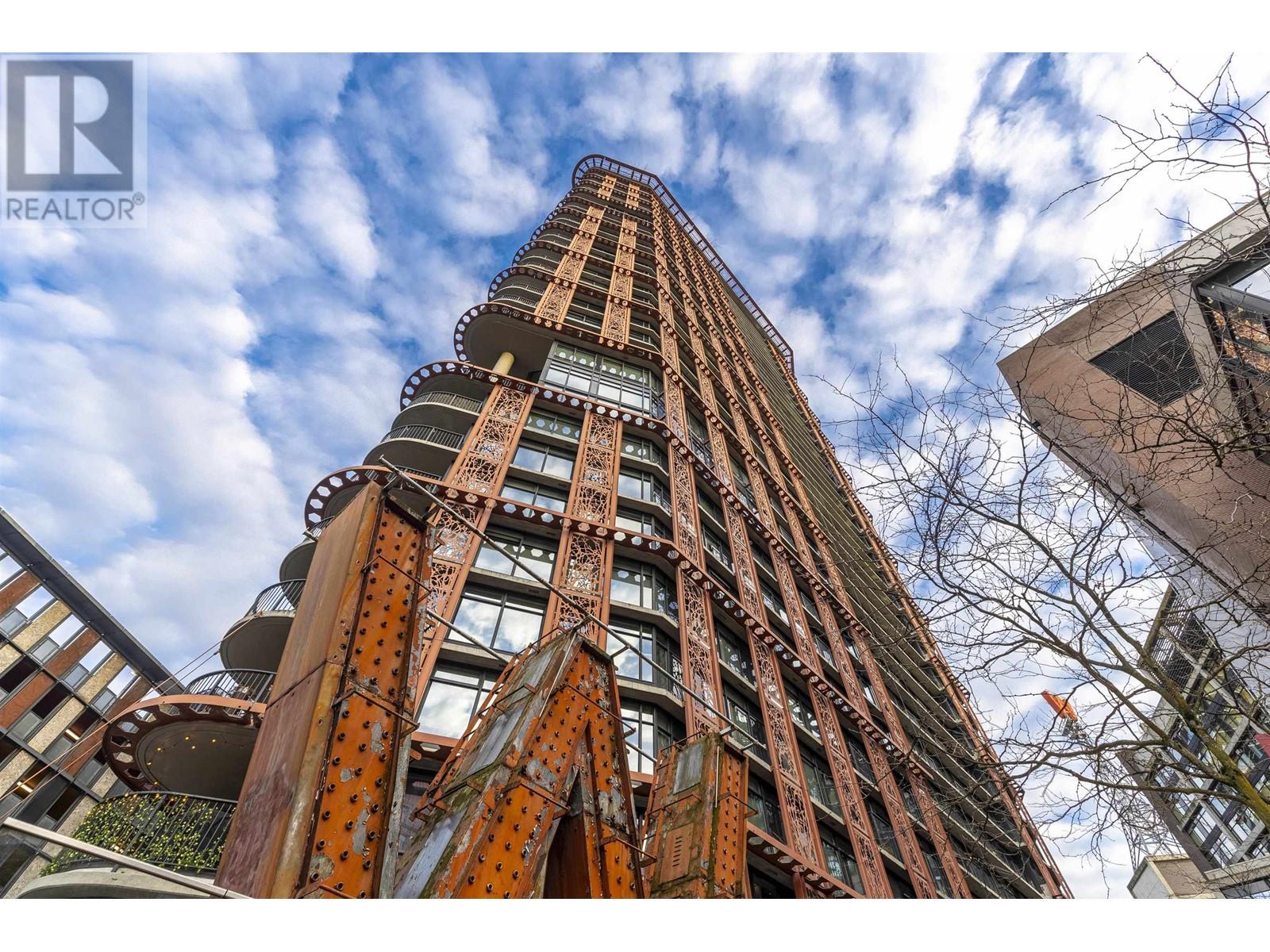 Listing Picture 27 of 27 : 4108 128 W CORDOVA STREET, Vancouver / 溫哥華 - 魯藝地產 Yvonne Lu Group - MLS Medallion Club Member