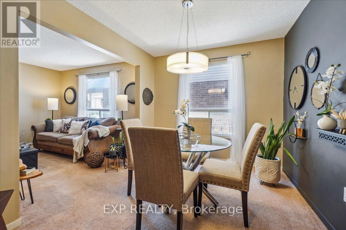 7 Rosset Valley Court, Halton Hills (Georgetown), Ontario  L7G 5E1 - Photo 10 - W12100290