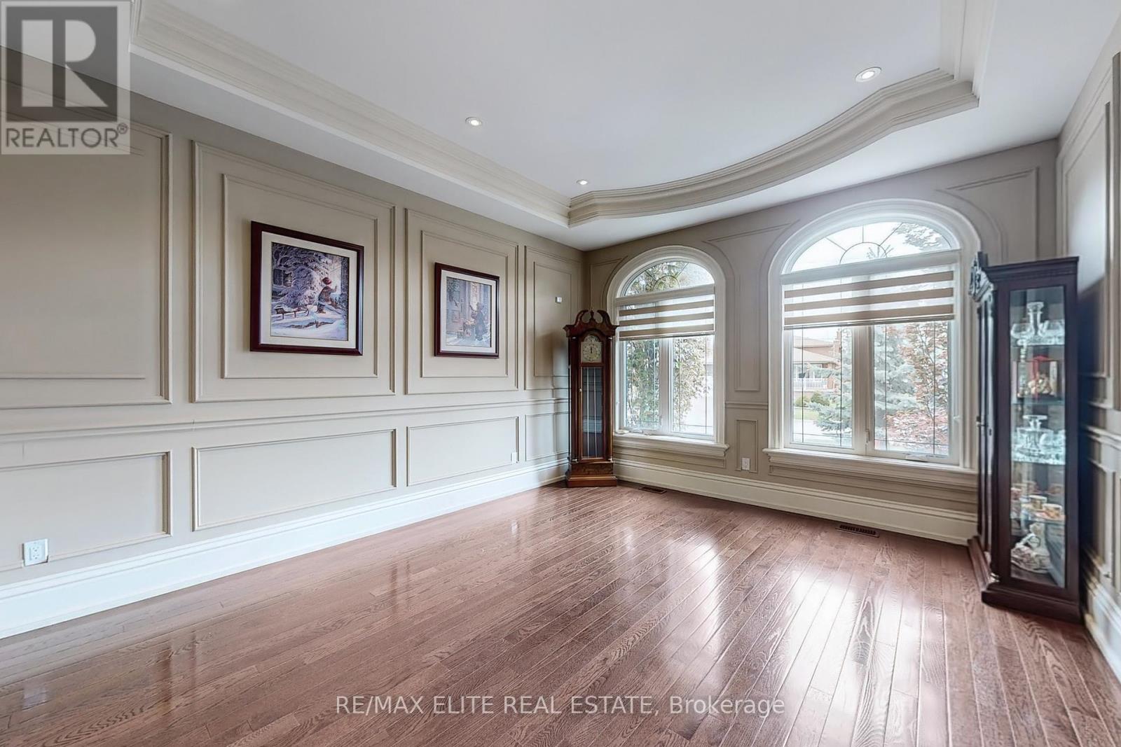 34 May Avenue, Richmond Hill, Ontario  L4C 3S6 - Photo 6 - N12149353