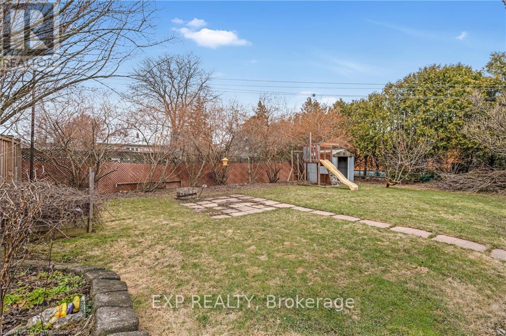 494 East 37th Street, Hamilton, Ontario  L8V 4B9 - Photo 25 - X12149342