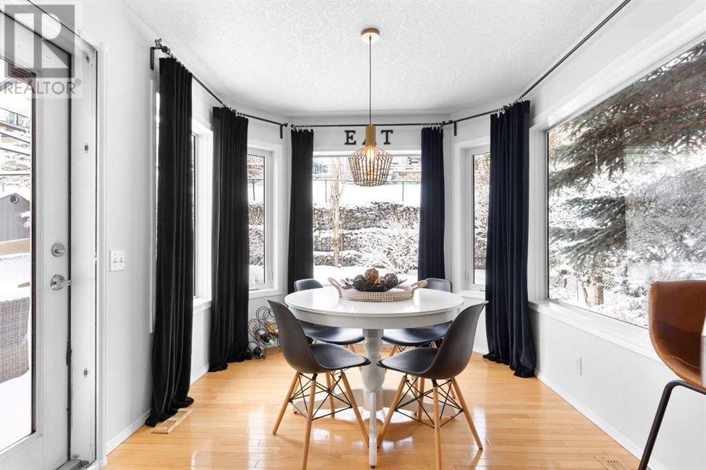 37 Bow Ridge Drive, Cochrane, Alberta  T4C 1V4 - Photo 15 - A2202145