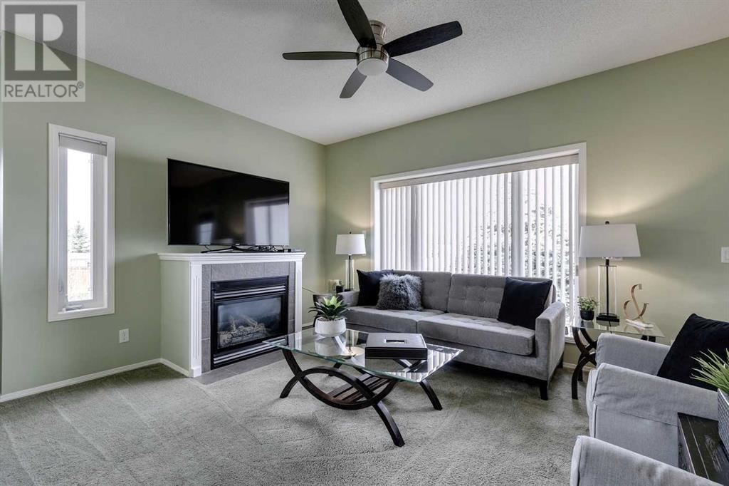 292 Shannon Estates Terrace Sw, Calgary, Alberta  T2Y 4C5 - Photo 4 - A2221225