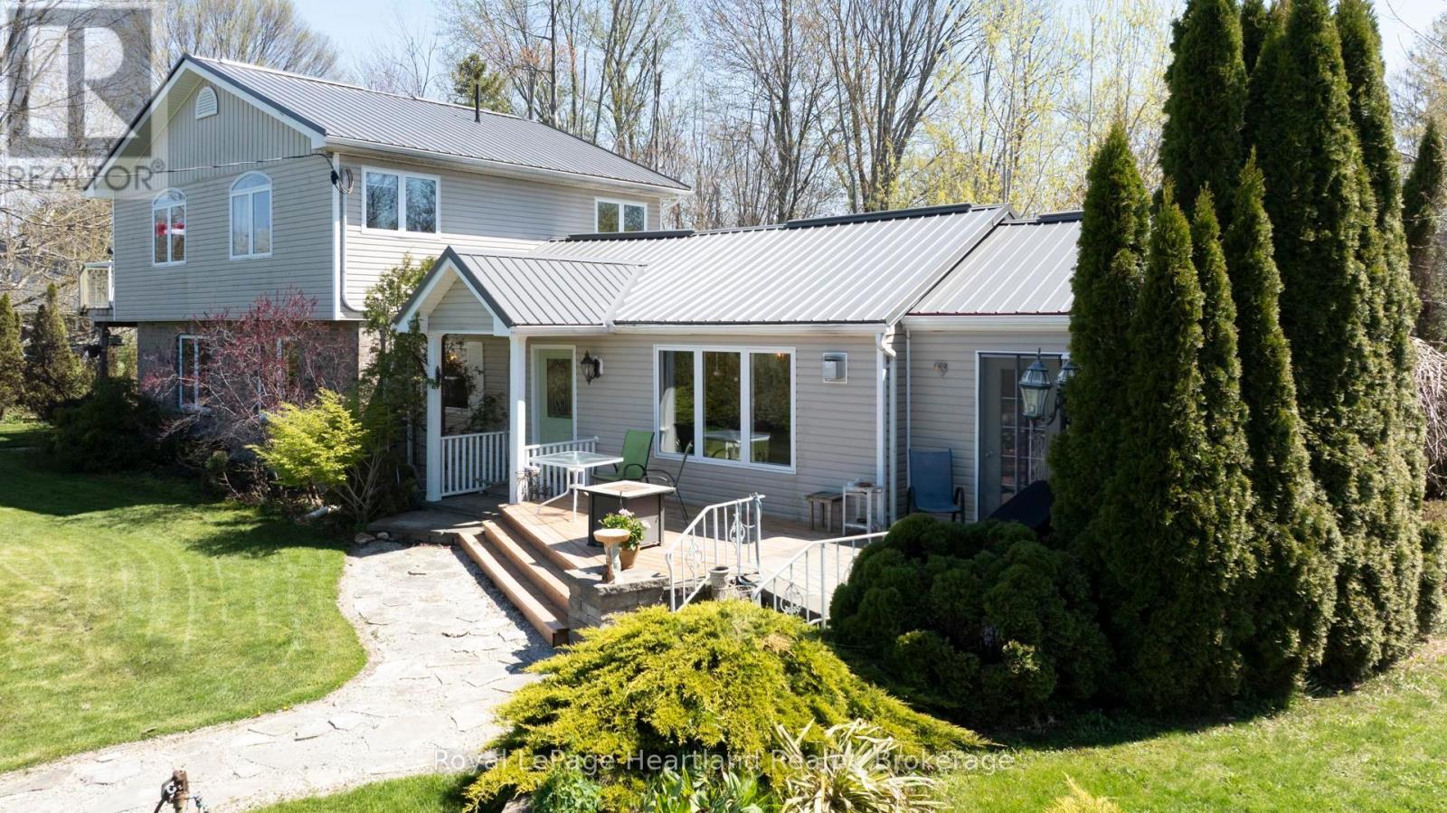 Property at 13 RAVINE PARK ROAD S image 4