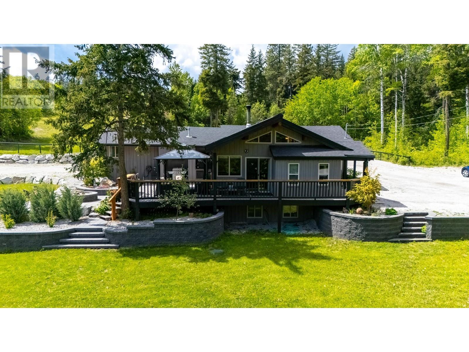 3402 McKellar Road, West Kelowna, British Columbia