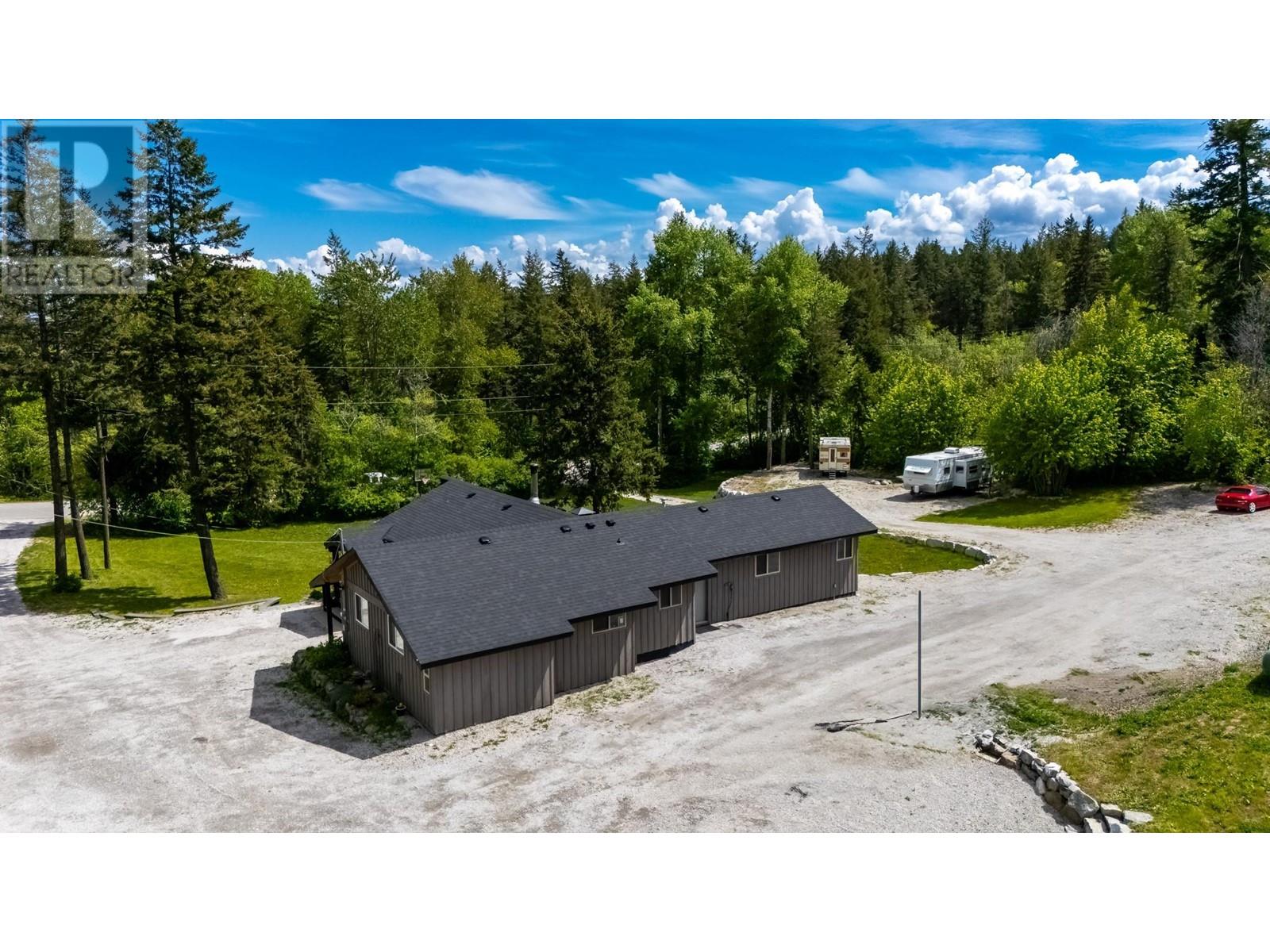 3402 Mckellar Road, West Kelowna, British Columbia  V4T 1W1 - Photo 4 - 10346733