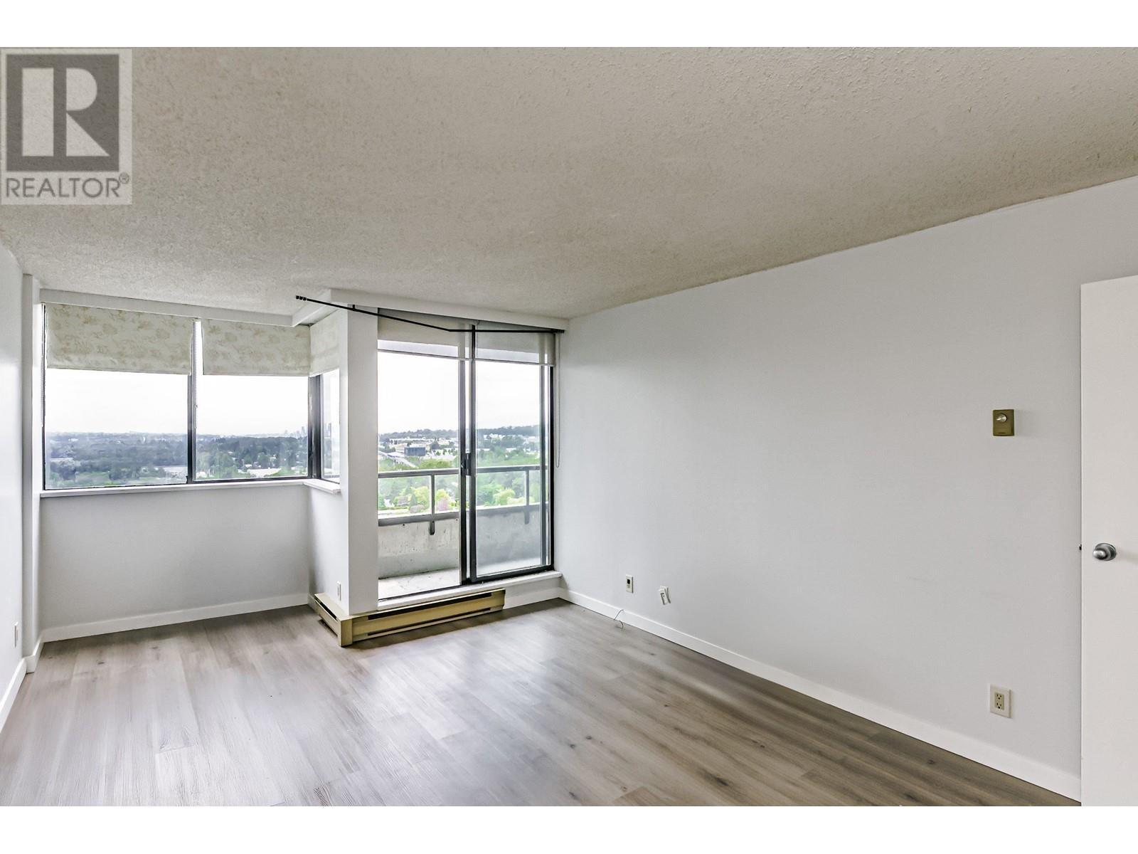 2205 3970 Carrigan Court, Burnaby, British Columbia  V3N 4S5 - Photo 11 - R3003143