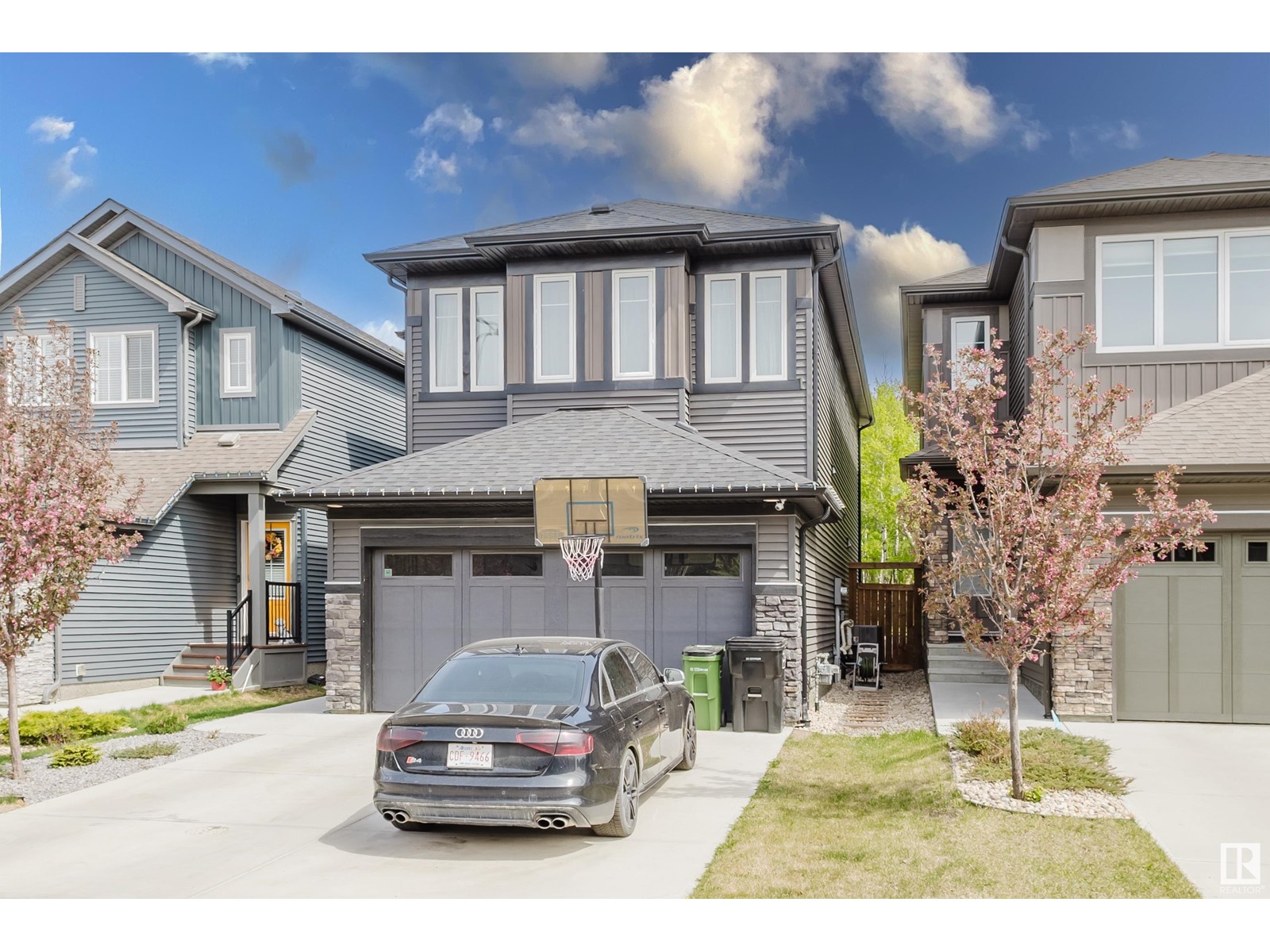 1958 Graydon Hill Gr Sw, Edmonton, Alberta  T6W 4C6 - Photo 3 - E4436478