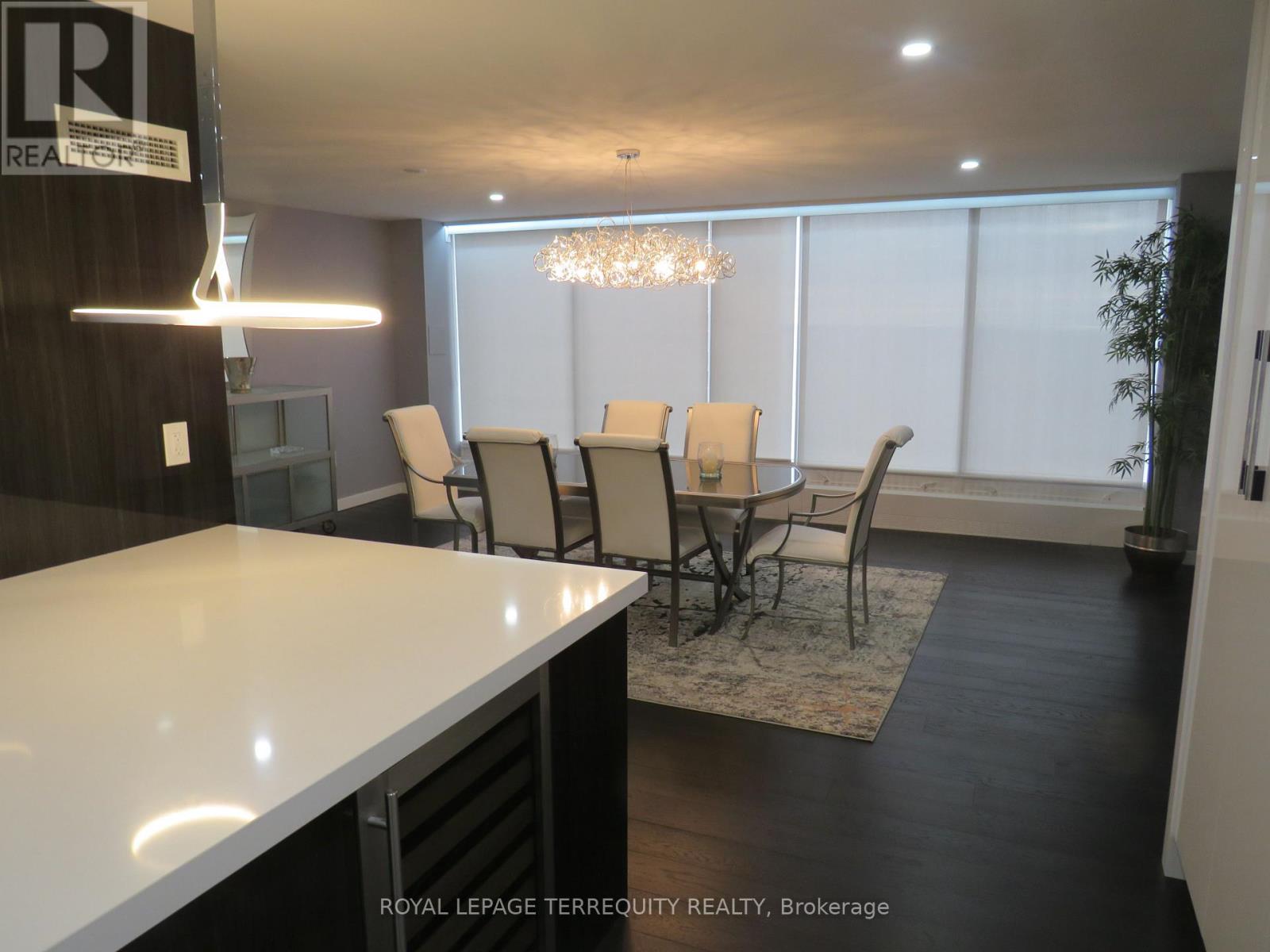 3305 - 2045 Lake Shore Boulevard W, Toronto, Ontario  M8V 2Z6 - Photo 16 - W11912183