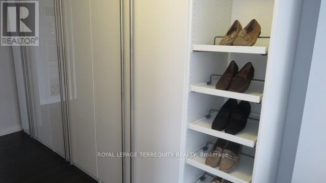 3305 - 2045 Lake Shore Boulevard W, Toronto (Mimico), Ontario  M8V 2Z6 - Photo 23 - W11912183
