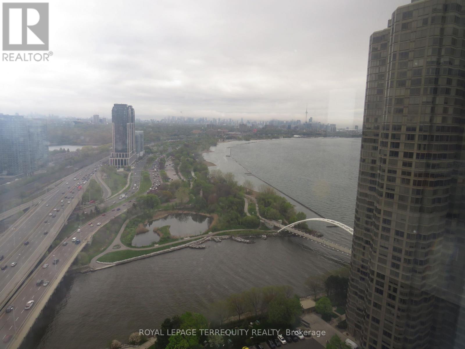 3305 - 2045 Lake Shore Boulevard W, Toronto, Ontario  M8V 2Z6 - Photo 48 - W11912183