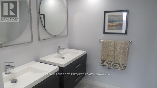 3305 - 2045 Lake Shore Boulevard W, Toronto, Ontario  M8V 2Z6 - Photo 18 - W11912183