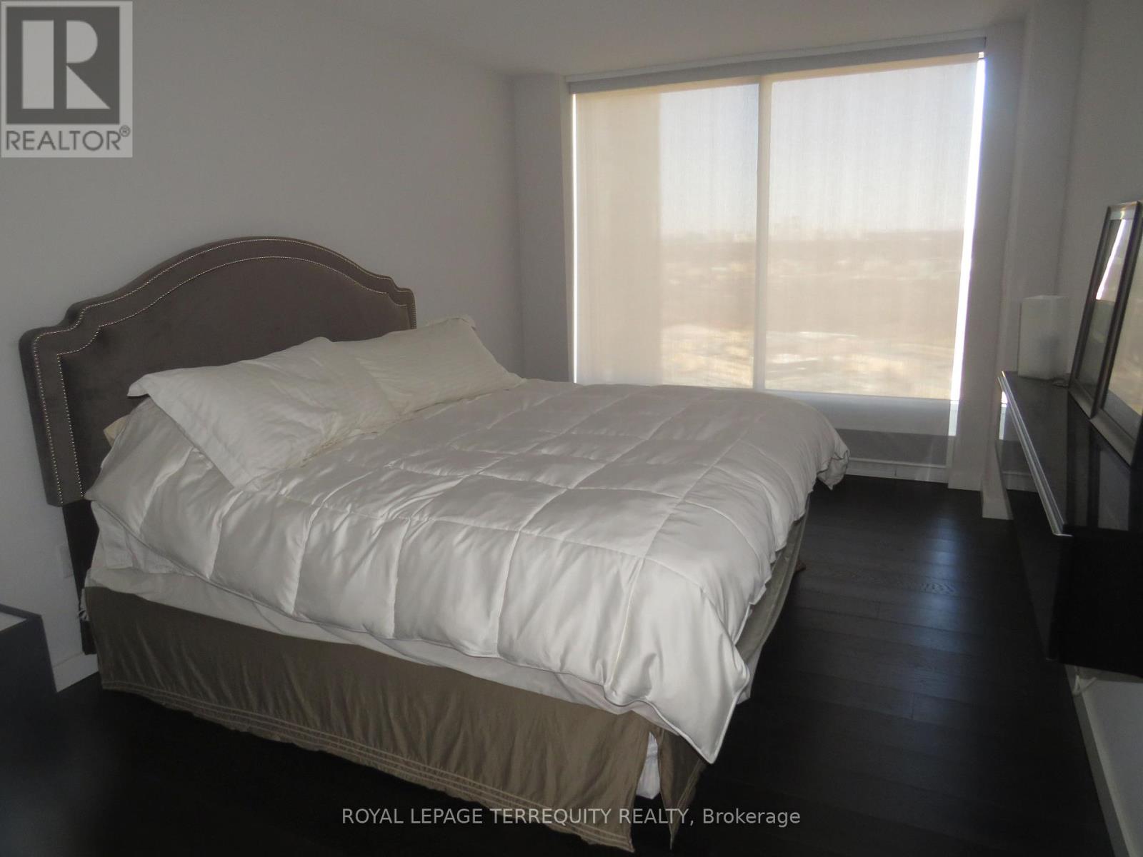 3305 - 2045 Lake Shore Boulevard W, Toronto, Ontario  M8V 2Z6 - Photo 38 - W11912183